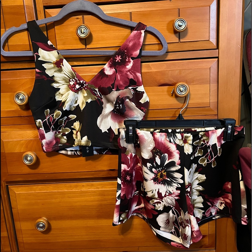 Floral Matching Set